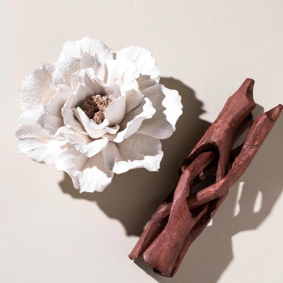 [Hushed Shell],Handmade Ceramic Flower Home Decor, Creative Handcrafted Gift, Artistic Collectible