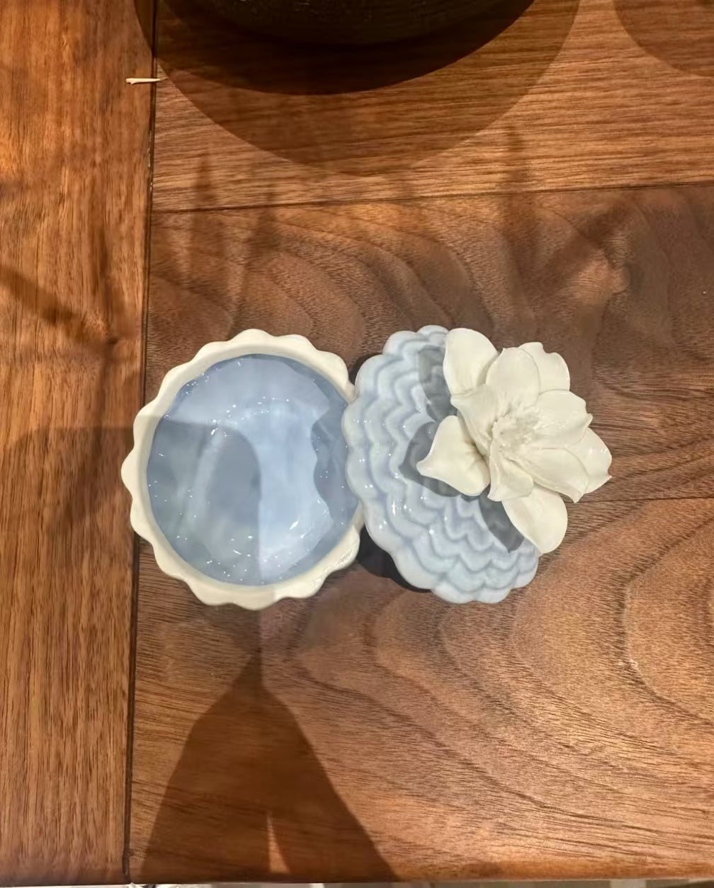 Chahahan Handmade Ceramic Flower Jewelry Box & Tea Storage Jar - Dreamy Blue Edition
