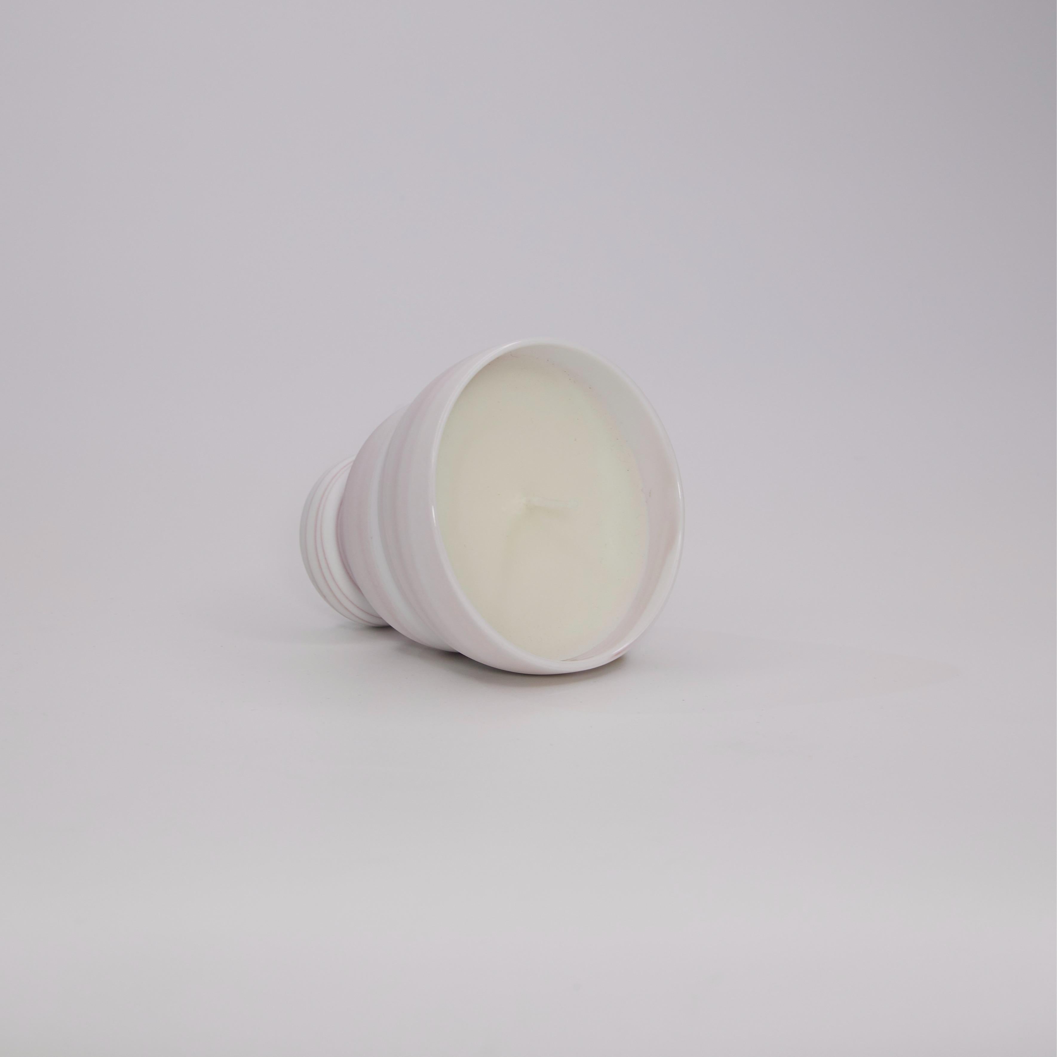 Handmade Luxury ceramic candle holder Soy Jar Candle Hand Poured Highly Scented & Long Lasting