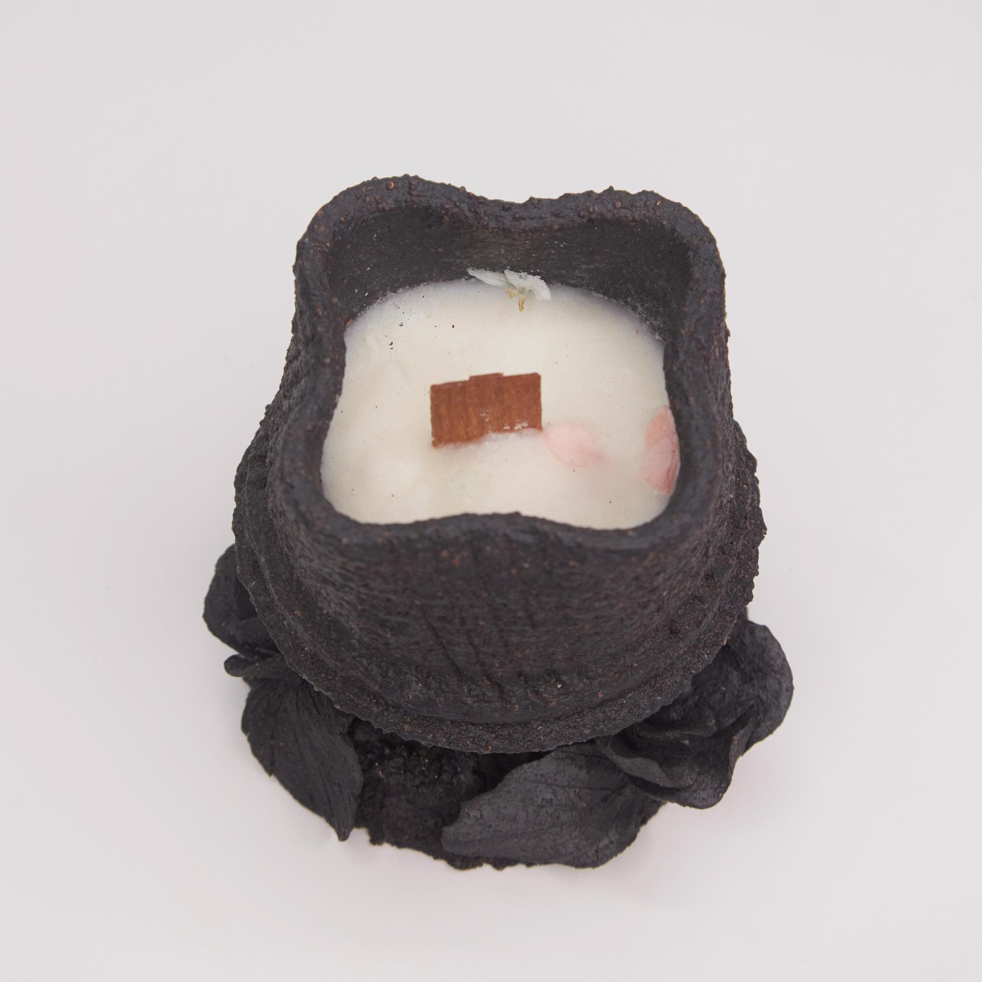 Midnight Bloom Candle The Ritual of Obsidian Nocturna